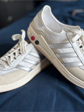 adidas Galaxy Spezial trainers size US8